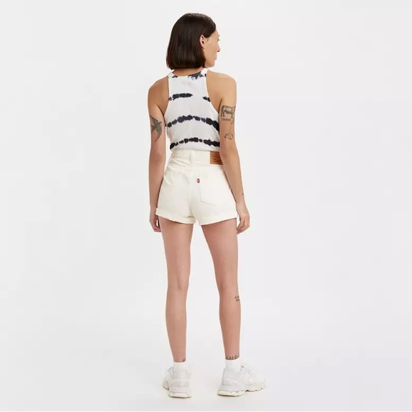 Levi’s Mom A Line Shorts - Picture 4 of 4